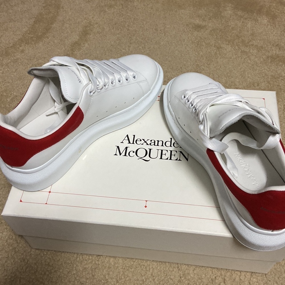 Alexander McQueen oversized sneakers - Picture 6 of 8